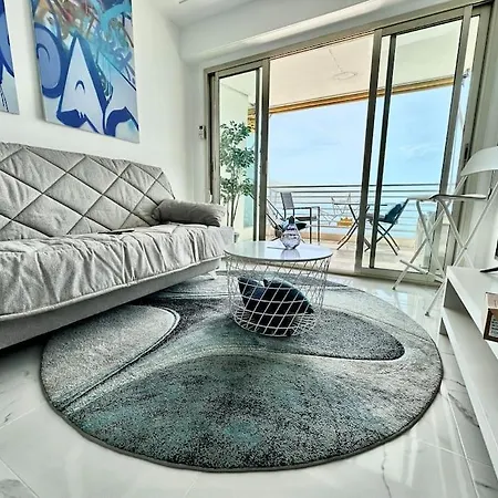 Appartamento Magnifique Studio Front De Mer *