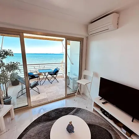 Appartamento Magnifique Studio Front De Mer