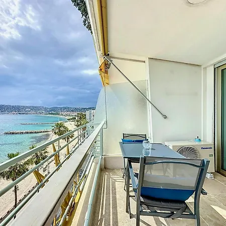 Appartamento Magnifique Studio Front De Mer